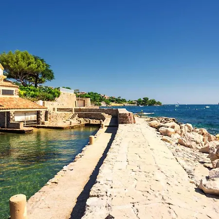 Retraite Romantique A * Sainte-Maxime